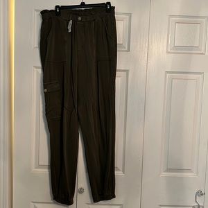 Womens Cargo Joggers